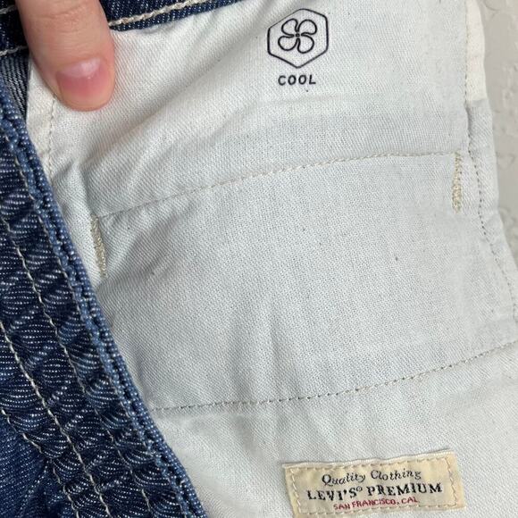 Levi's Premium Men's Cargo Denim Shorts in Beam Sea Rinse Red Tab Size Small - Picture 10 of 12